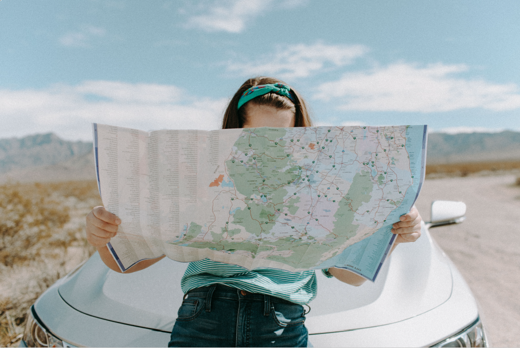 Homepage Woman & Map